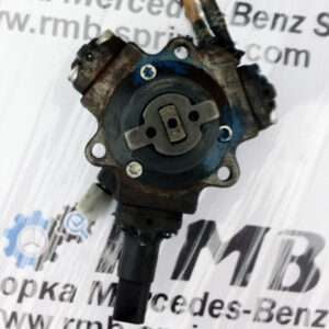 Паливний насос високого тиску на Mercedes Sprinter 2.2 cdi ОМ 611 A6110700701