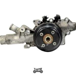 Водяний насос на Mercedes Sprinter 2000-2006 2.2 / 2.7 cdi (ОМ 611, 612) A6112001101