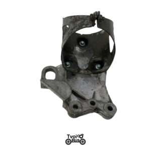 Кронштейн паливного фільтра на Mercedes Sprinter 2000-2006 2.2 / 2.7 cdi (ОМ 611, 612) А6112230541