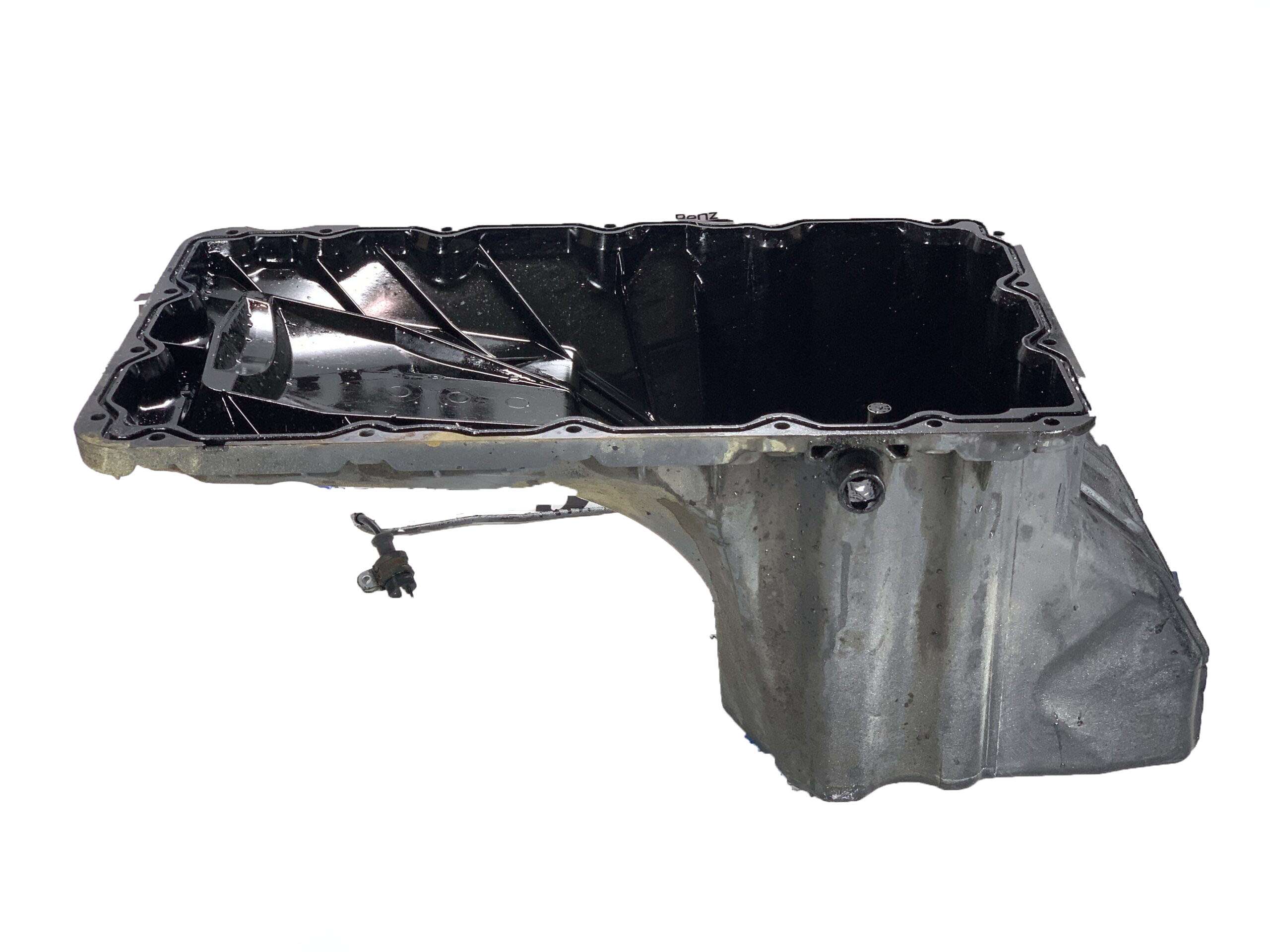 Масляний піддон двигуна пластиковий на Mercedes Vario 4.3 OМ 904 LA А9040103913 (1998-2018) - Зображення 7