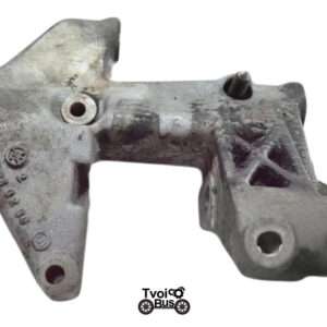 Кронштейн кріплення насоса гідропідсилювача керма Mercedes T1 1977-1996 6162360230