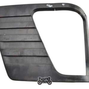 Декоративна накладка поворотника переднього правого Mercedes T1 1977-1996 6018890163