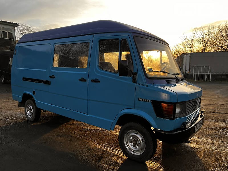 Mercedes-Benz_T1_ico